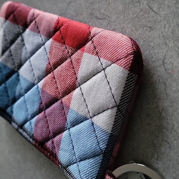 VERA BRADLEY ZIP ID CASE - Picture 10 of 11